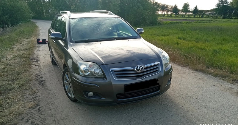 Toyota Avensis cena 16800 przebieg: 298600, rok produkcji 2007 z Dobrzany małe 79
